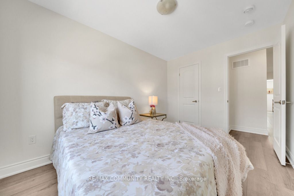 Listing E6043716 - Large Photo # 32