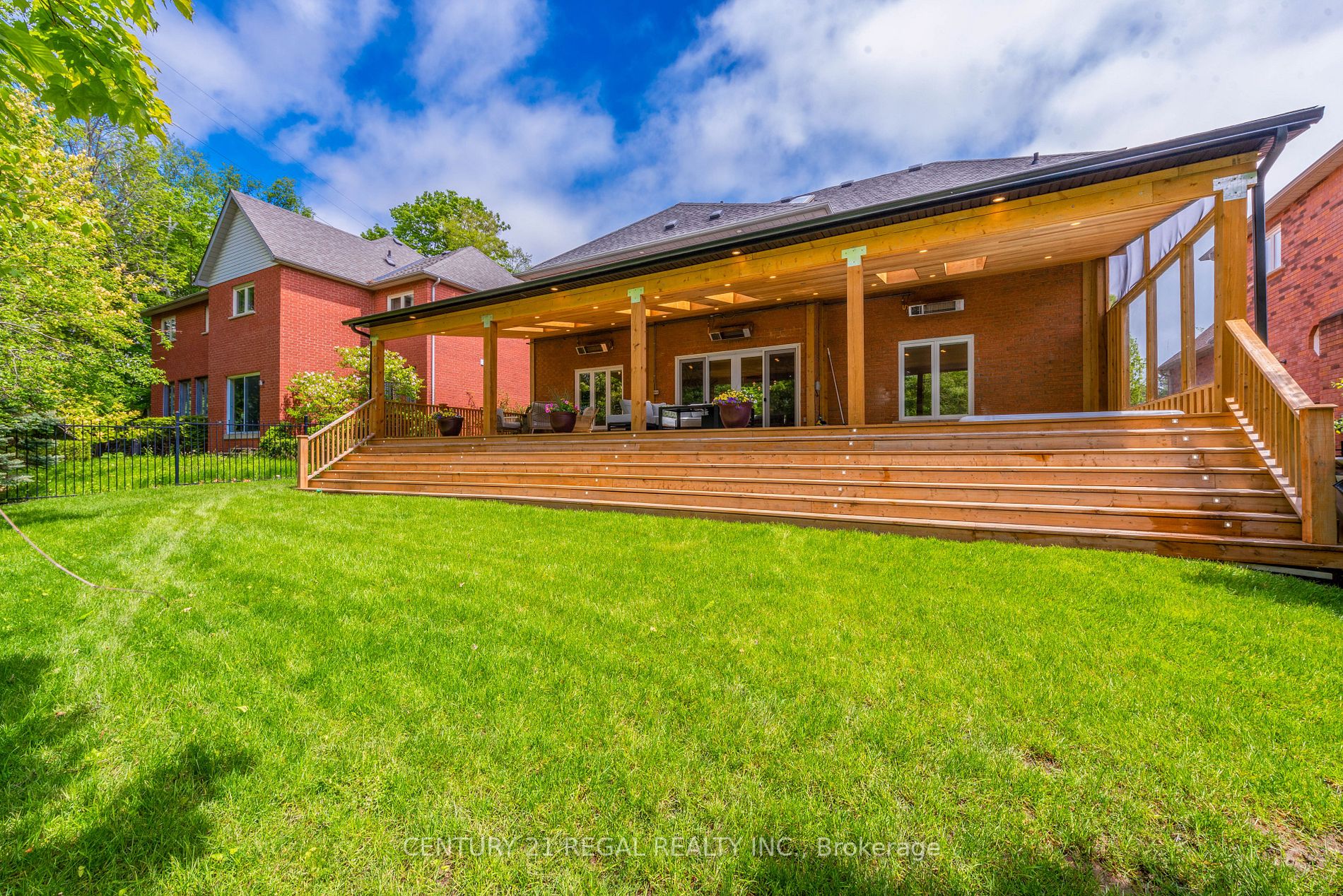 Listing E6043800 - Large Photo # 4