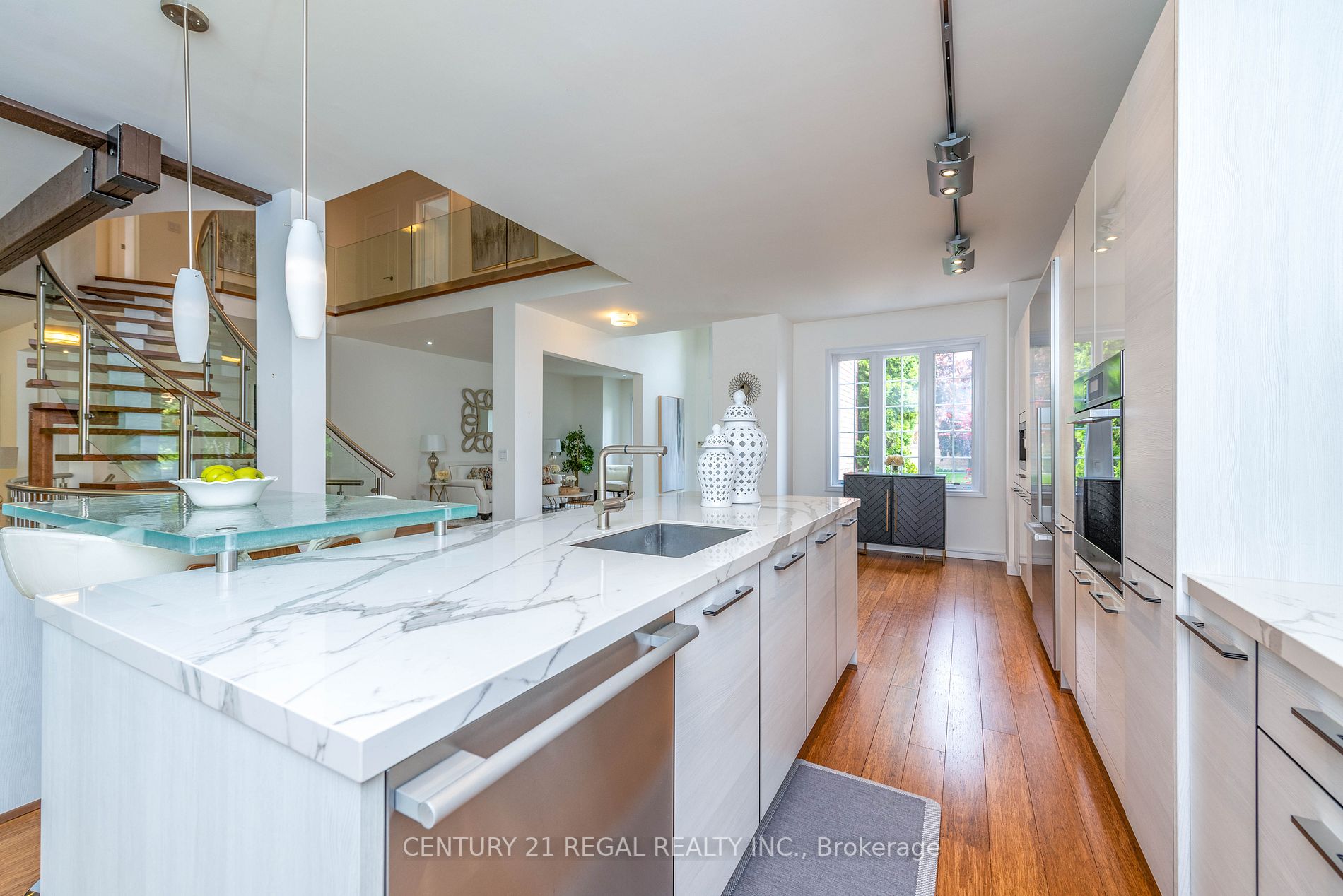 Listing E6043800 - Large Photo # 24