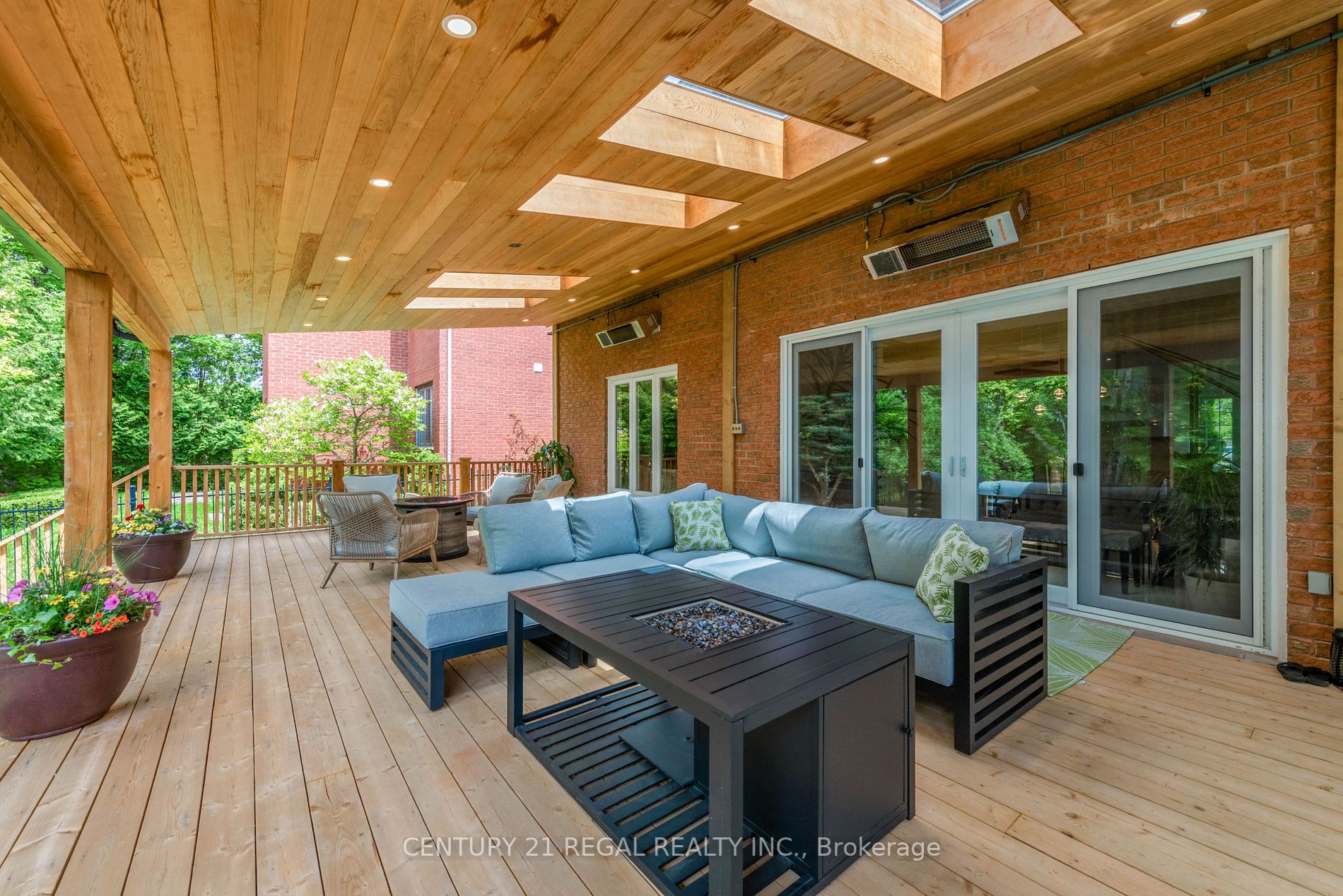 Listing E6043800 - Large Photo # 10