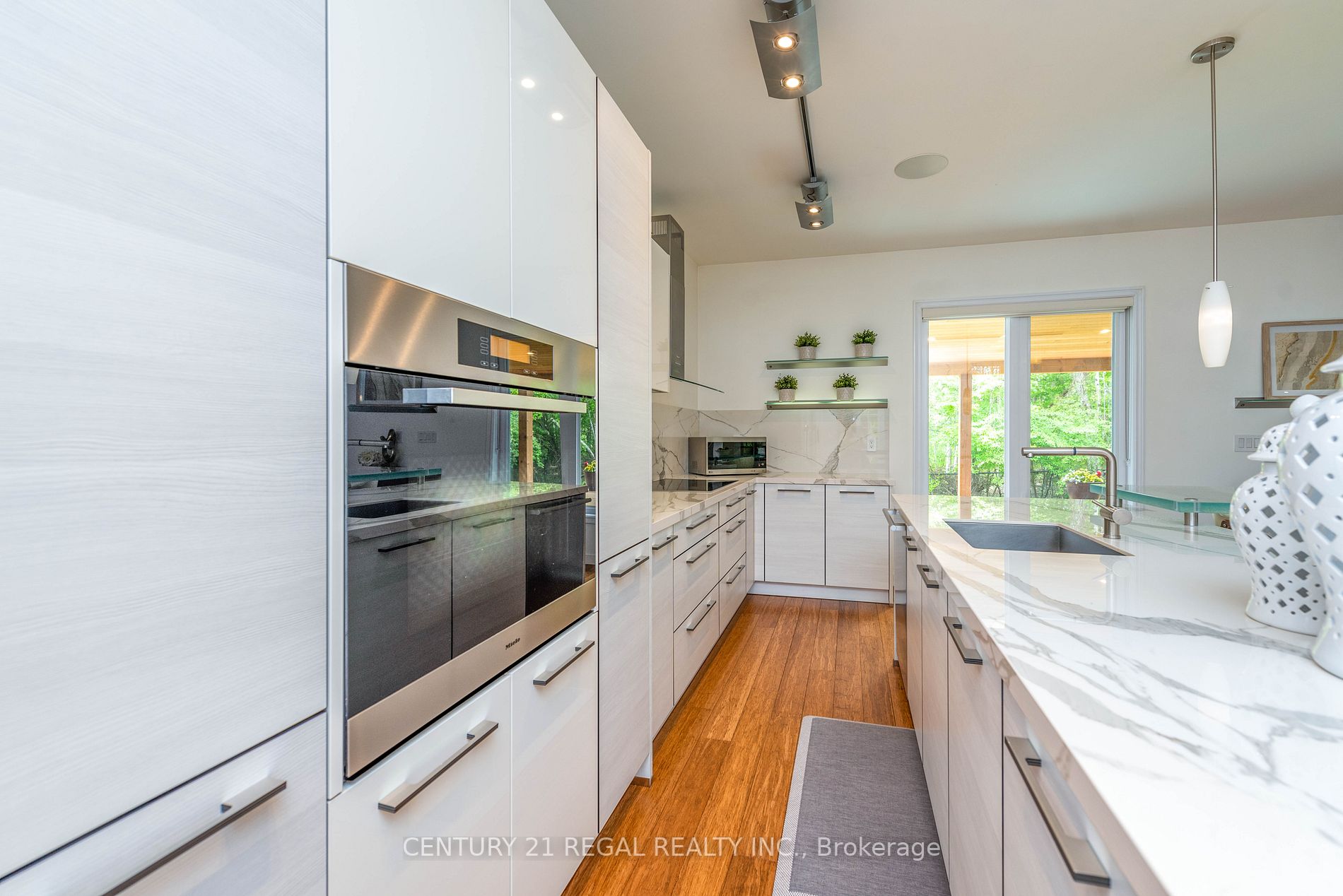 Listing E6043800 - Large Photo # 22