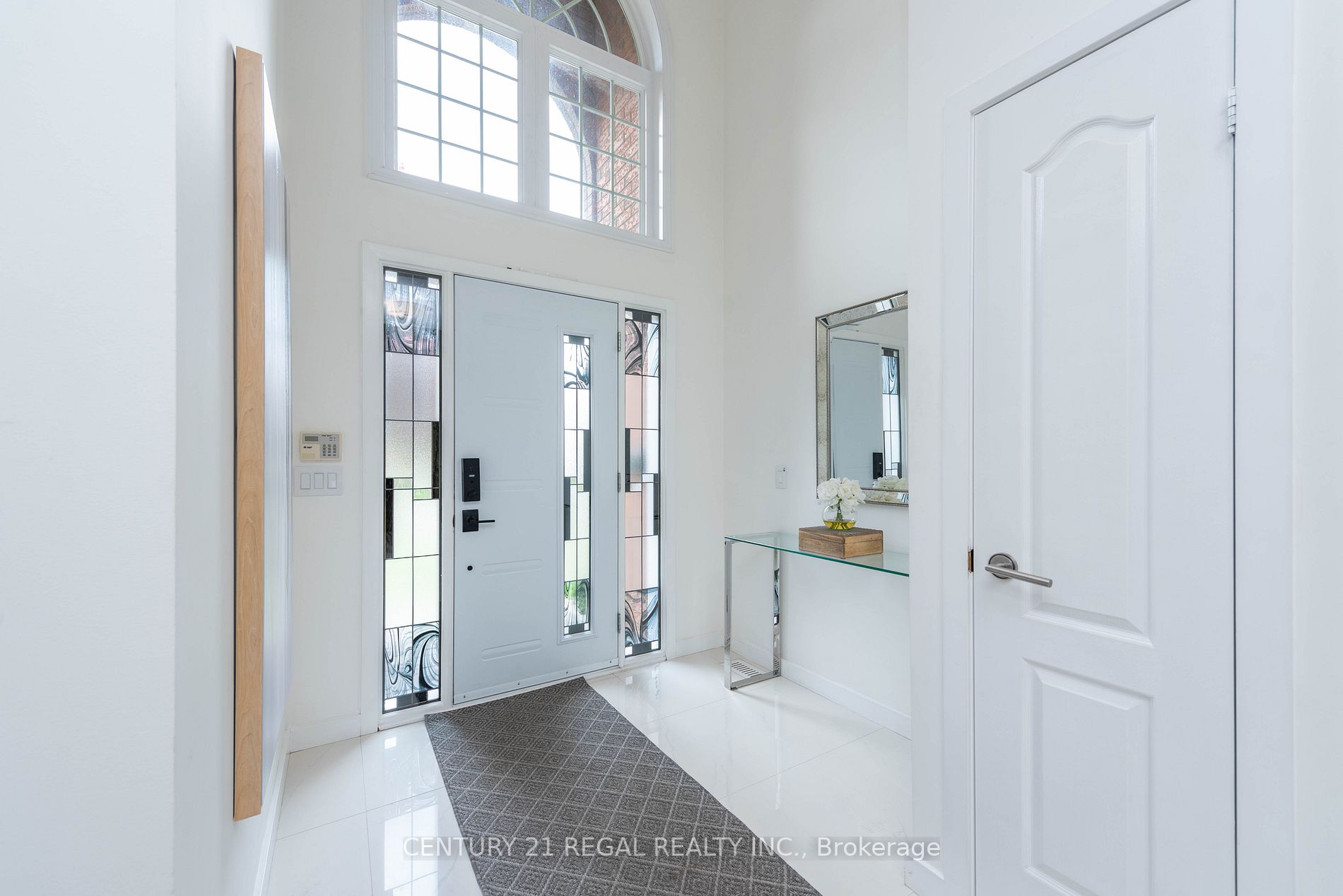 Listing E6043800 - Large Photo # 12