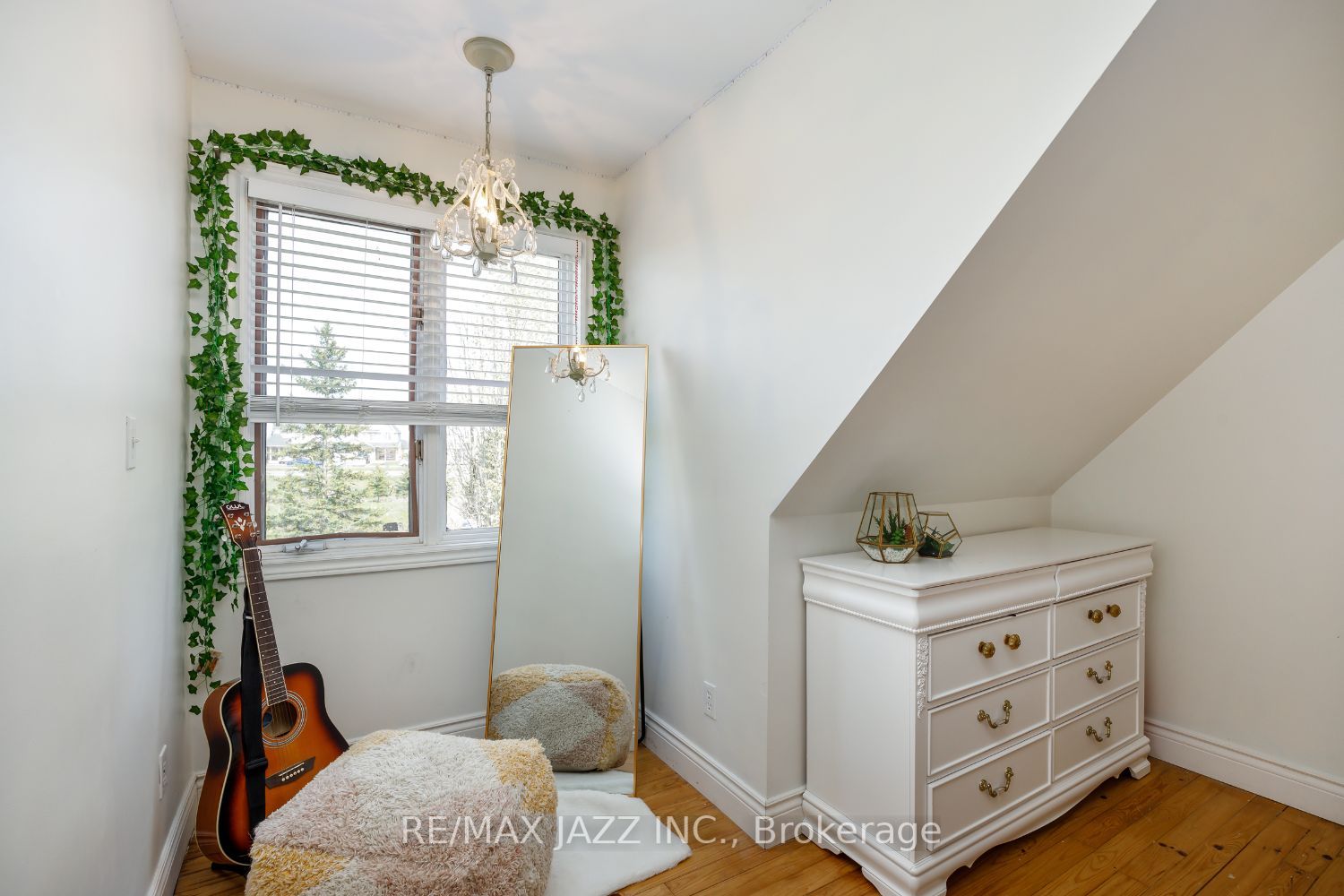 Listing E6043852 - Large Photo # 23