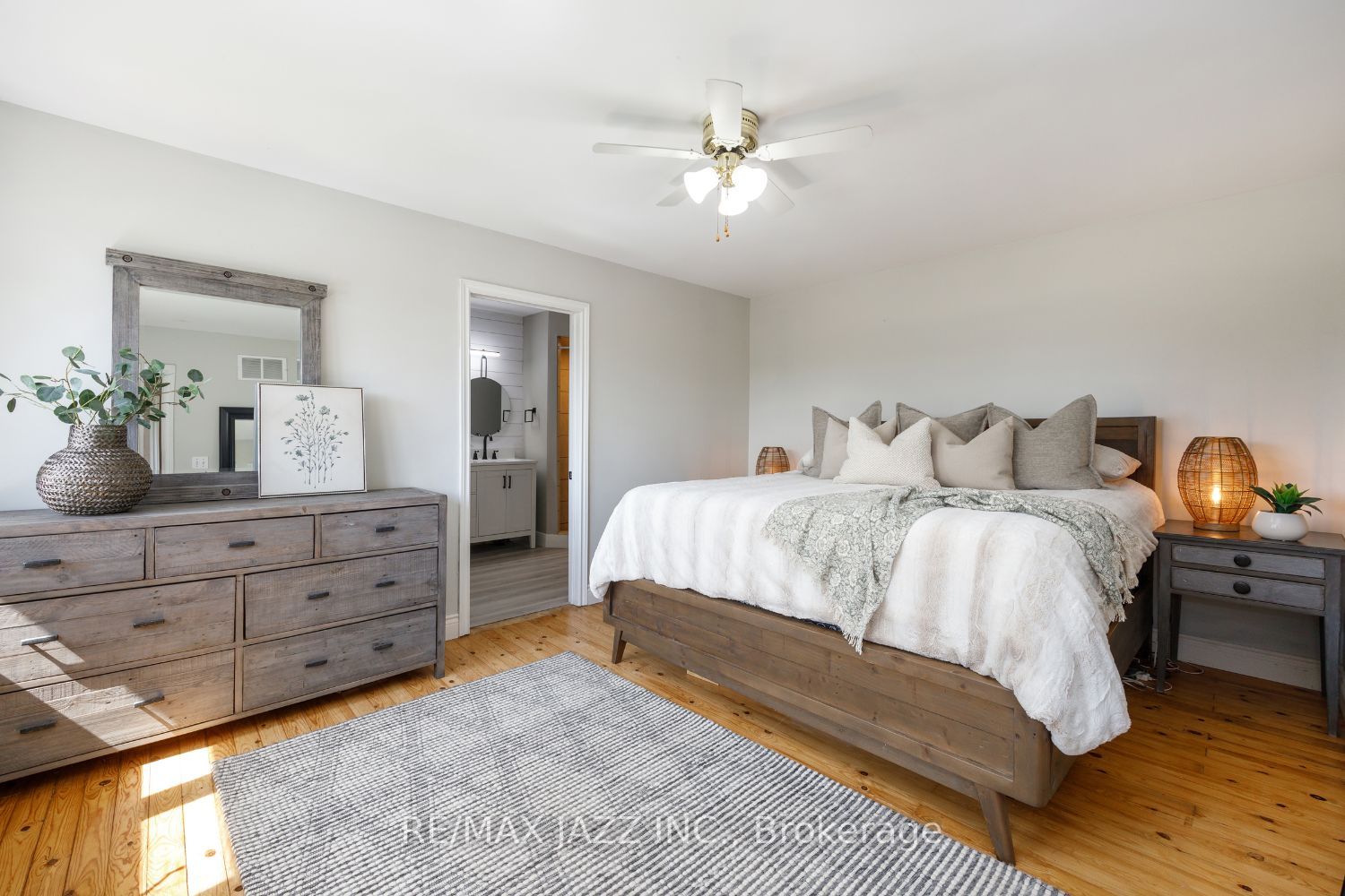 Listing E6043852 - Large Photo # 18