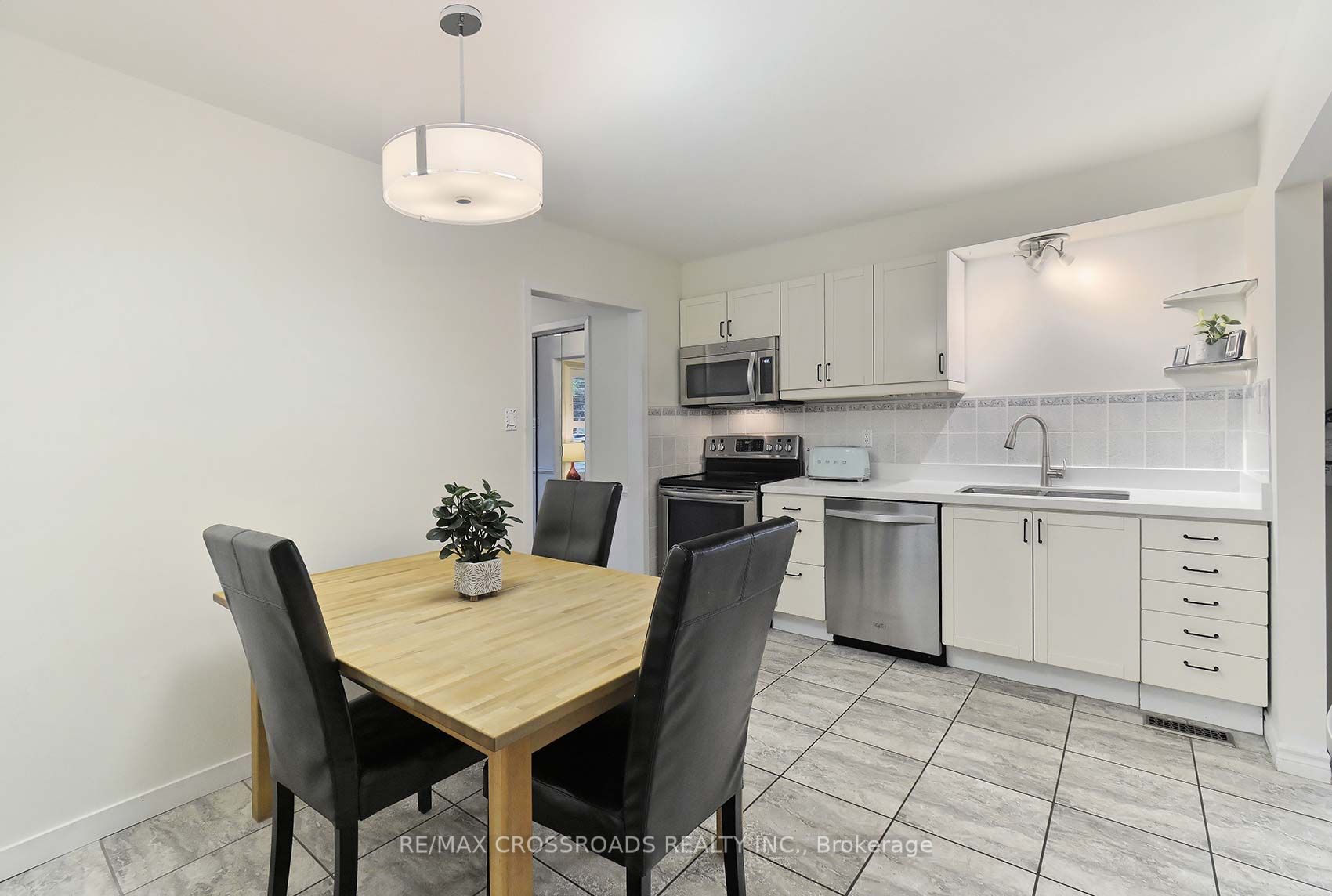 Listing E6044044 - Large Photo # 12