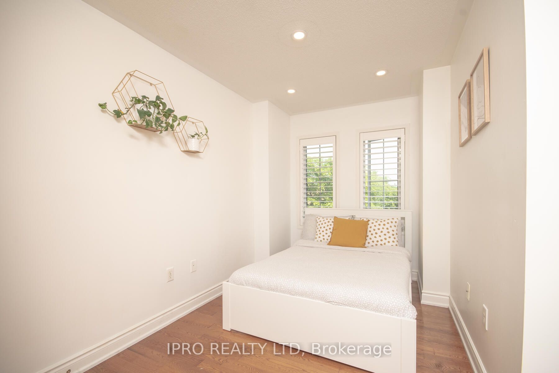 Listing E6044452 - Large Photo # 19