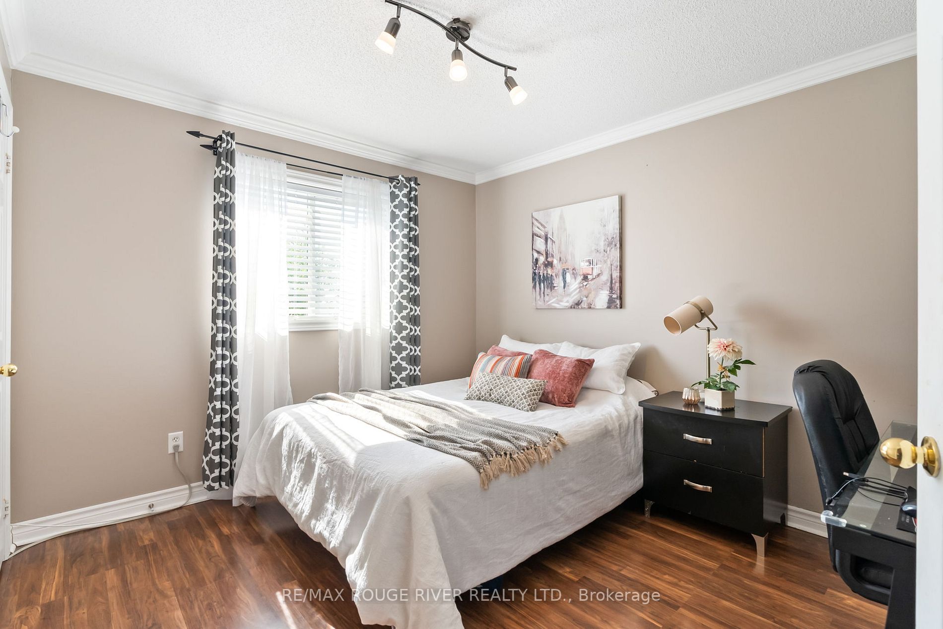 Listing E6044544 - Large Photo # 19