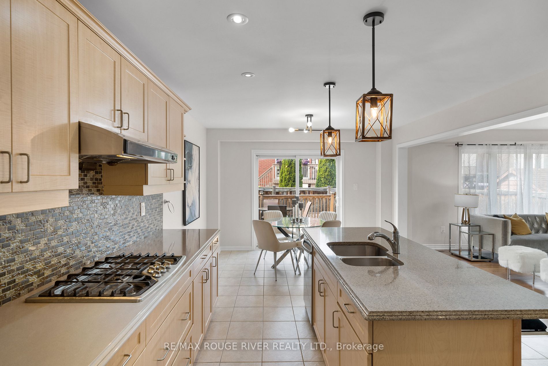 Listing E6045000 - Large Photo # 12