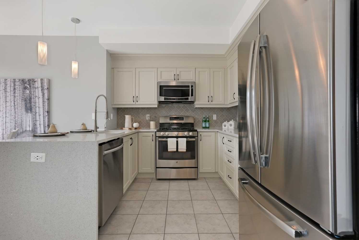 32 Mcdonald Crescent