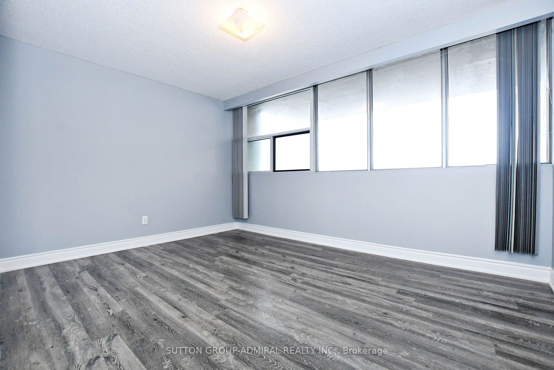 Listing E6045628 - Large Photo # 32