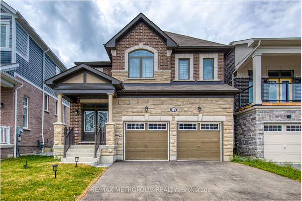 75 Barkerville Dr, Whitby