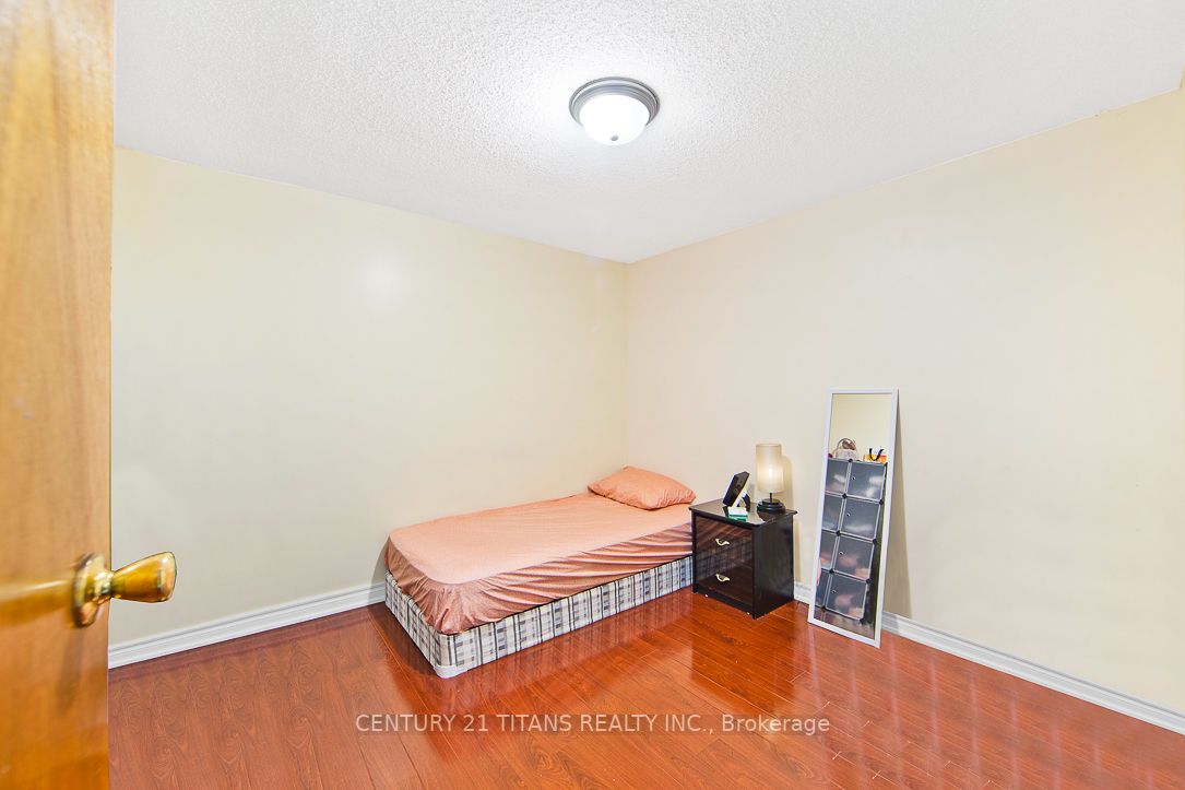 Listing E6045848 - Large Photo # 27