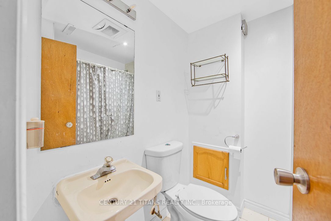Listing E6045848 - Large Photo # 28