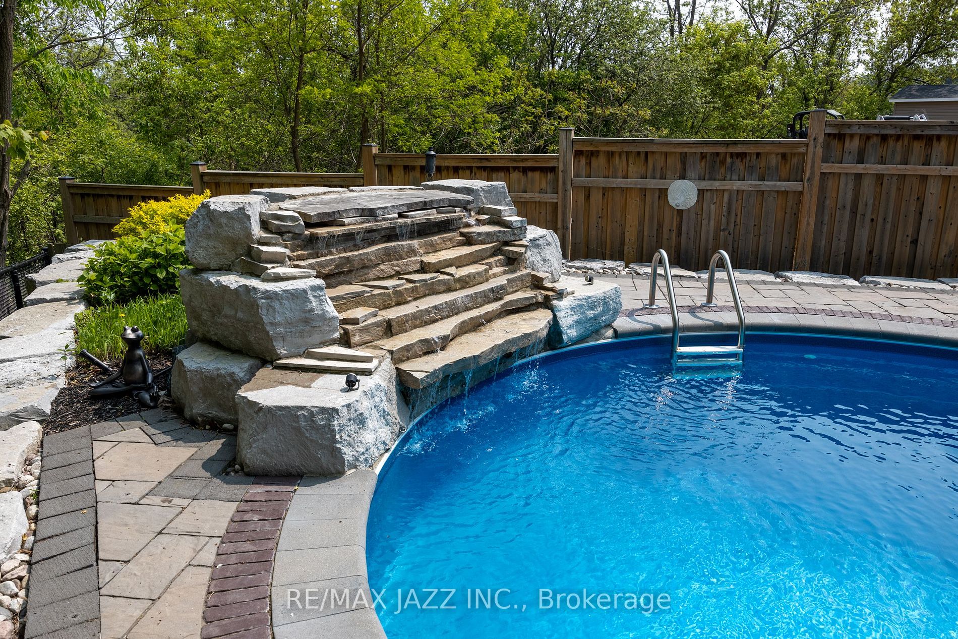 72 Burning Springs Pl