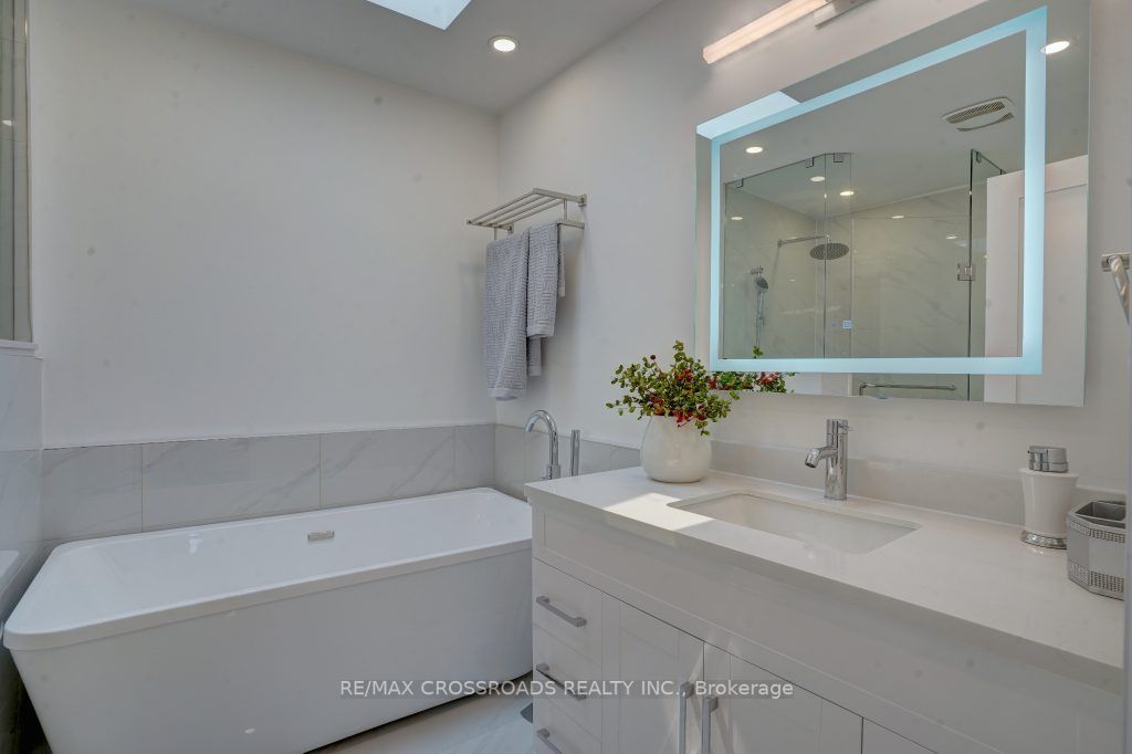 Listing E6046024 - Large Photo # 17