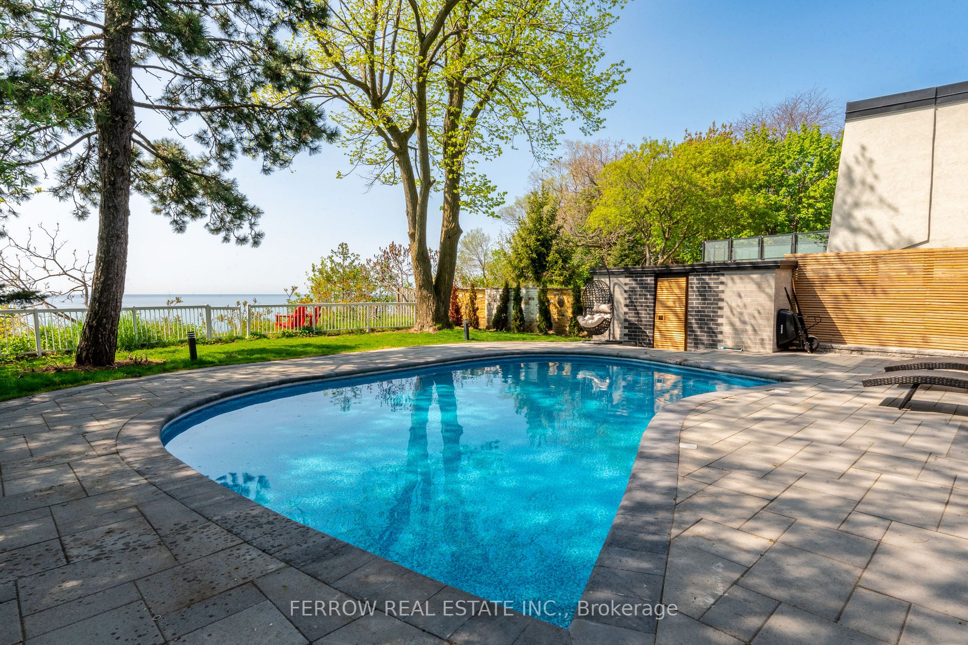 481 Guildwood Pkwy