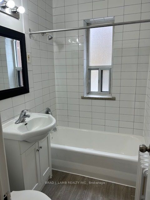 156 Kingston Rd, #115