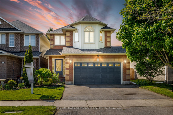 59 Stagemaster Cres, Clarington
