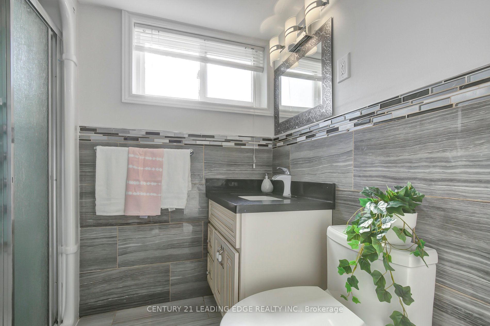 Listing E6046564 - Large Photo # 33
