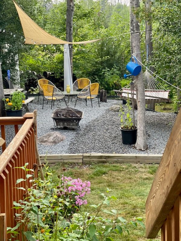 165 Rouge Forest Cres E