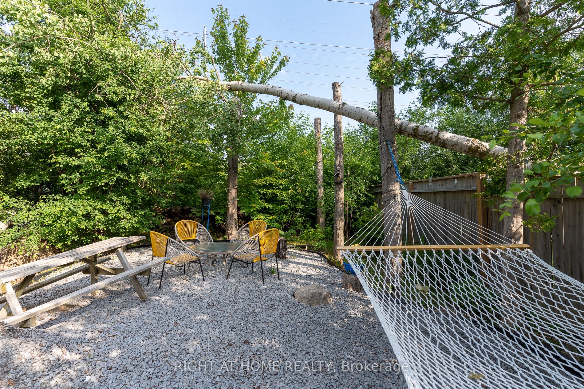 165 Rouge Forest Cres E