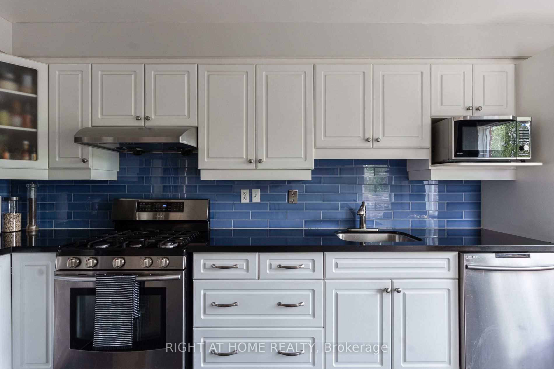 165 Rouge Forest Cres E