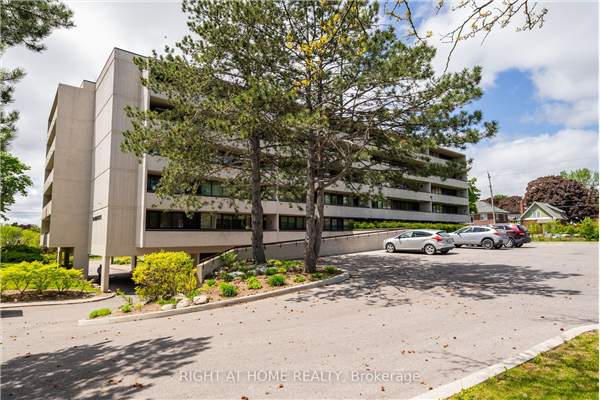 120 Elgin St W, Oshawa