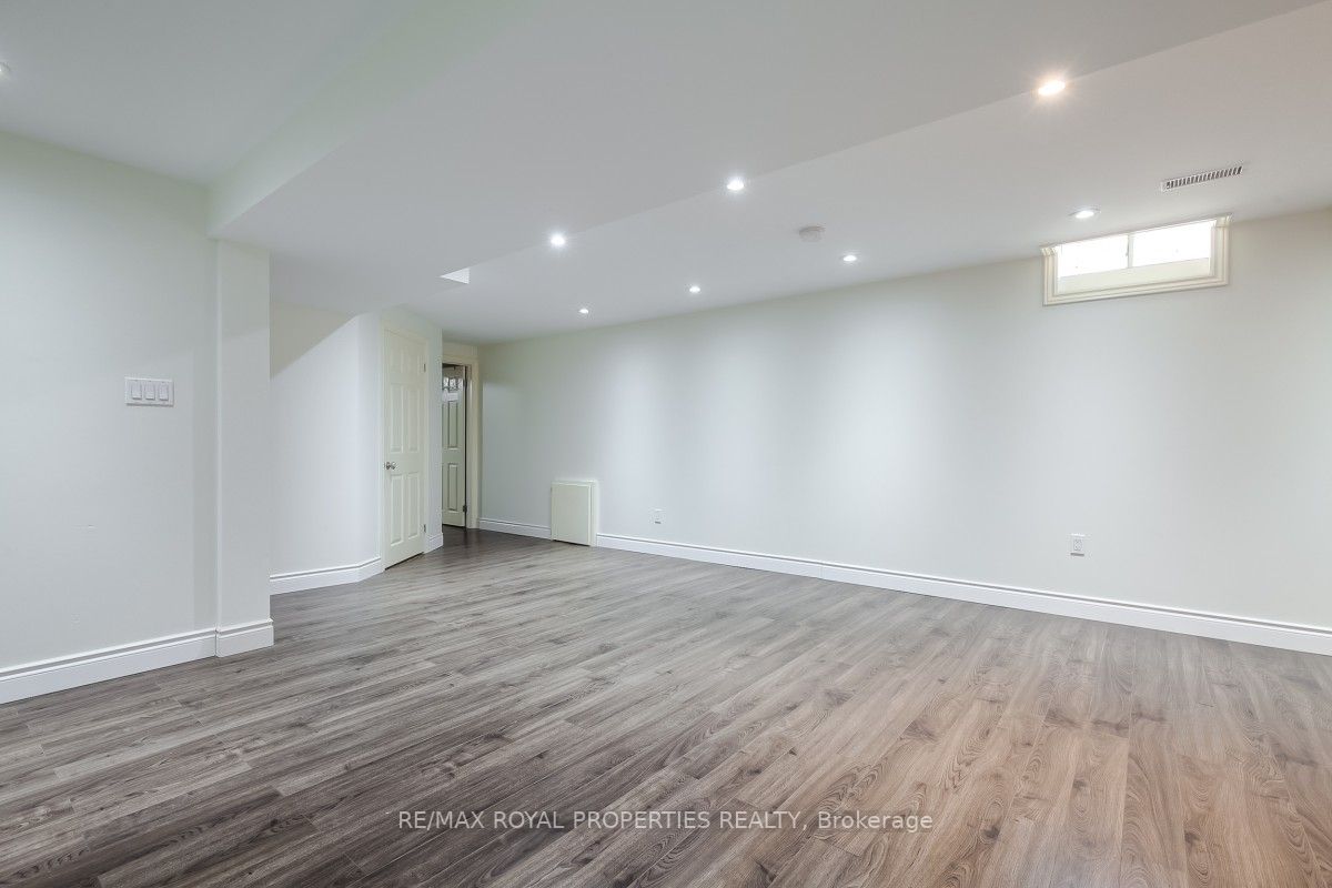 Listing E6048660 - Large Photo # 32