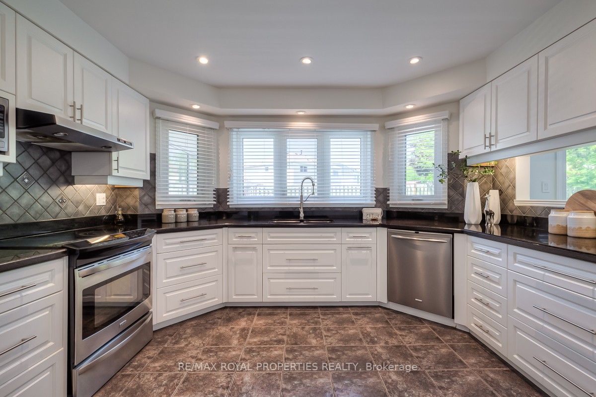 Listing E6048660 - Large Photo # 14