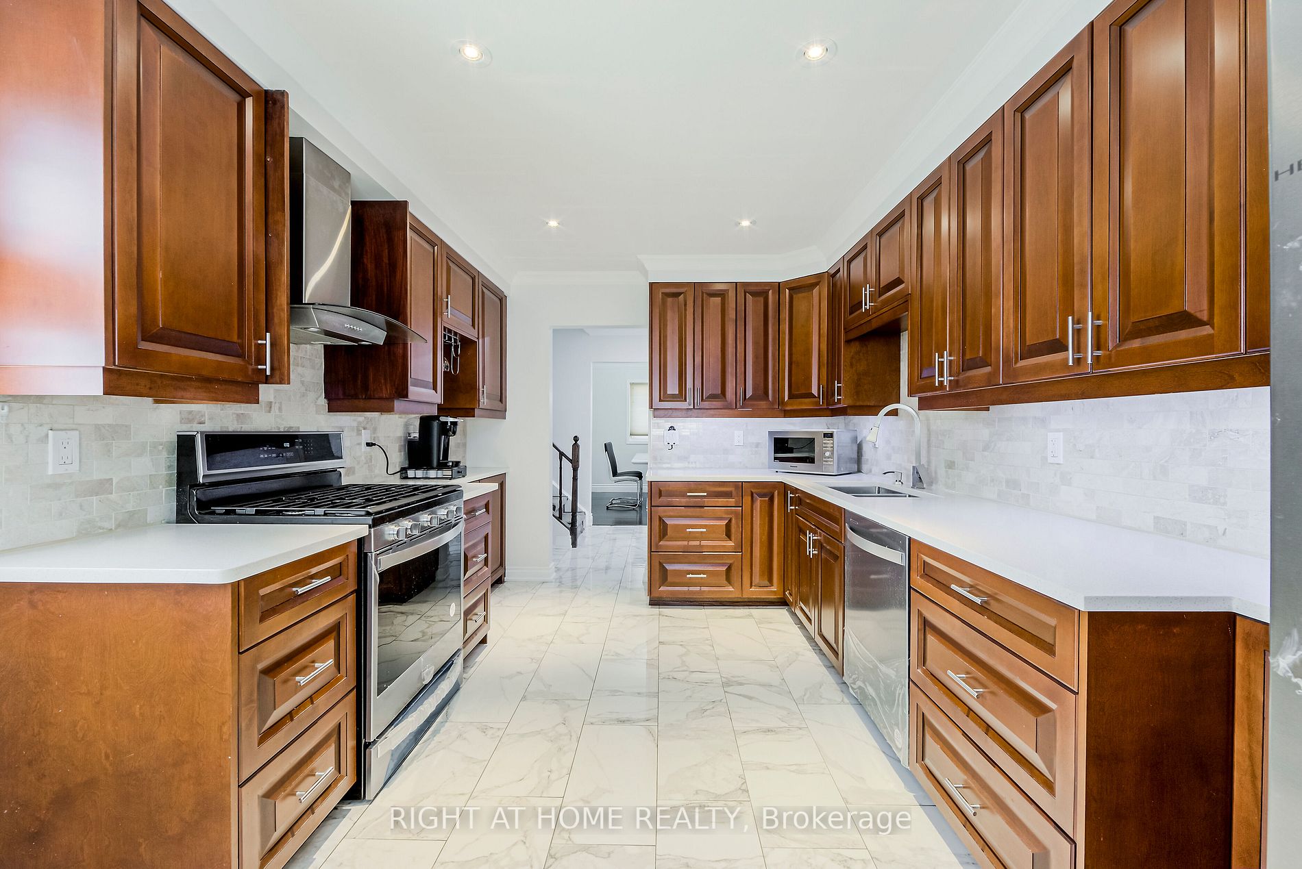 Listing E6048680 - Large Photo # 14