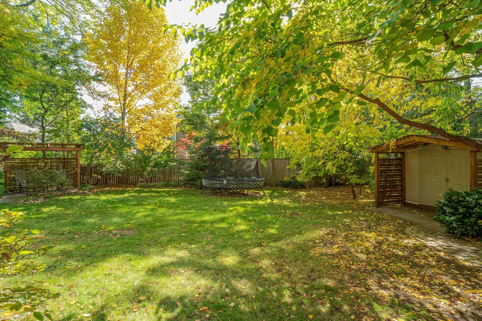 2 Leonard Circle