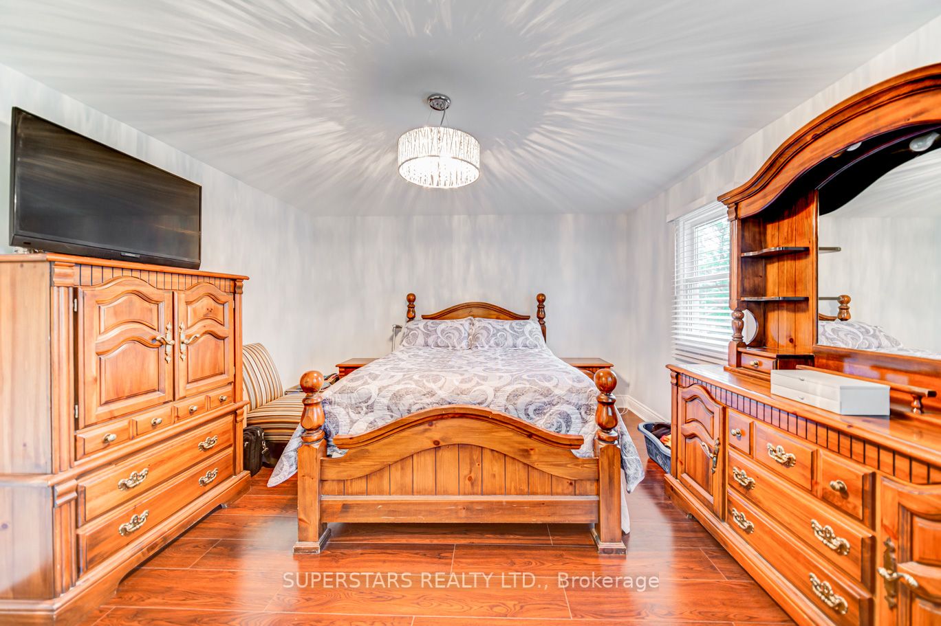 Listing E6049156 - Large Photo # 17
