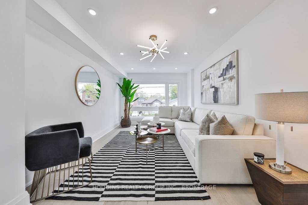 83 Kalmar Ave