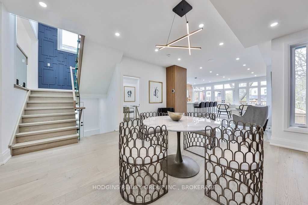 83 Kalmar Ave