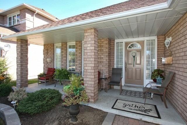 41 Padfield Dr