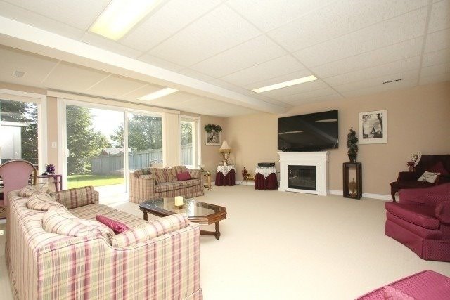 41 Padfield Dr