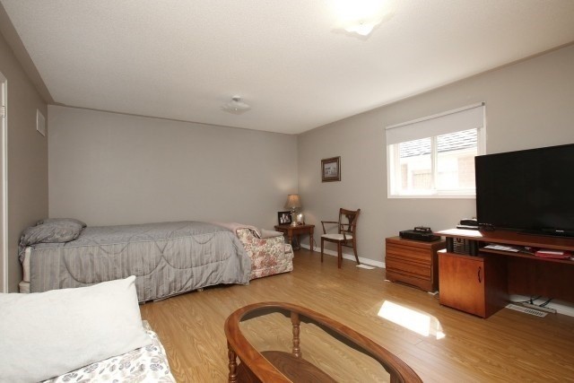 41 Padfield Dr