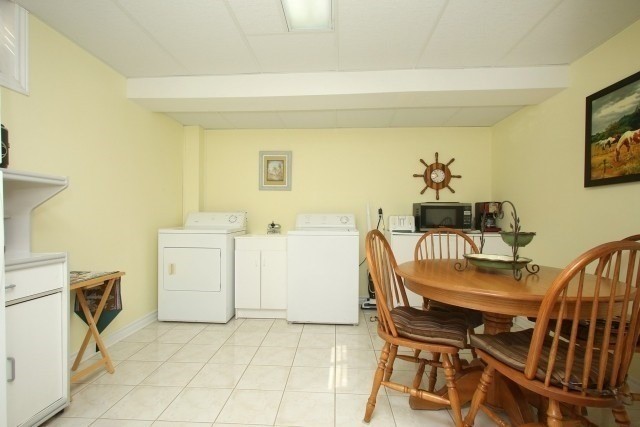 41 Padfield Dr