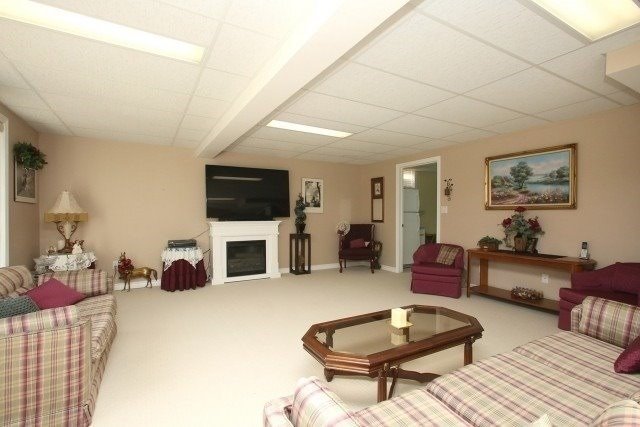 41 Padfield Dr