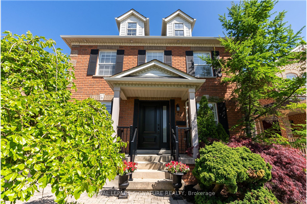 72 Carson Ave, Whitby