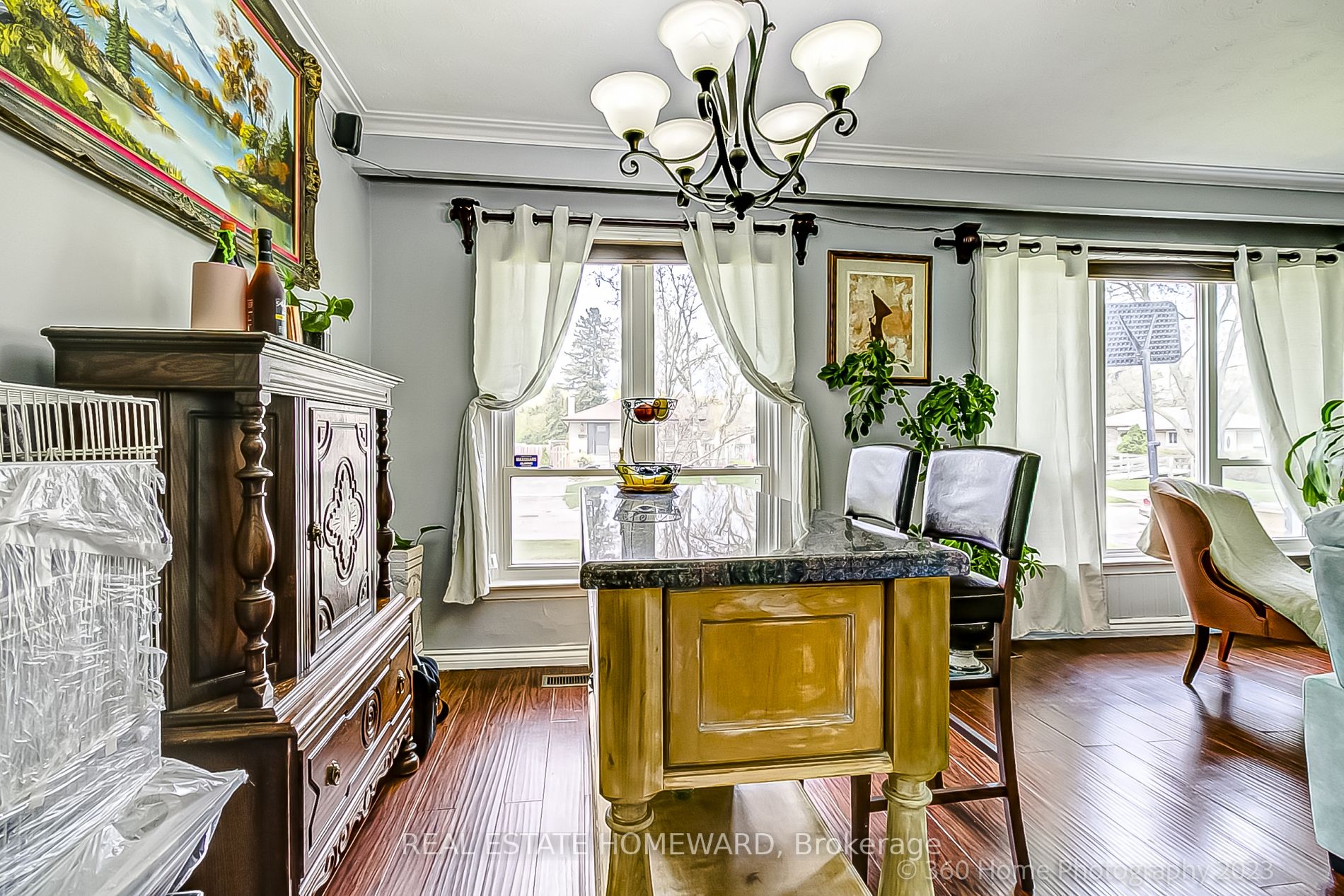 34 Melchior Dr