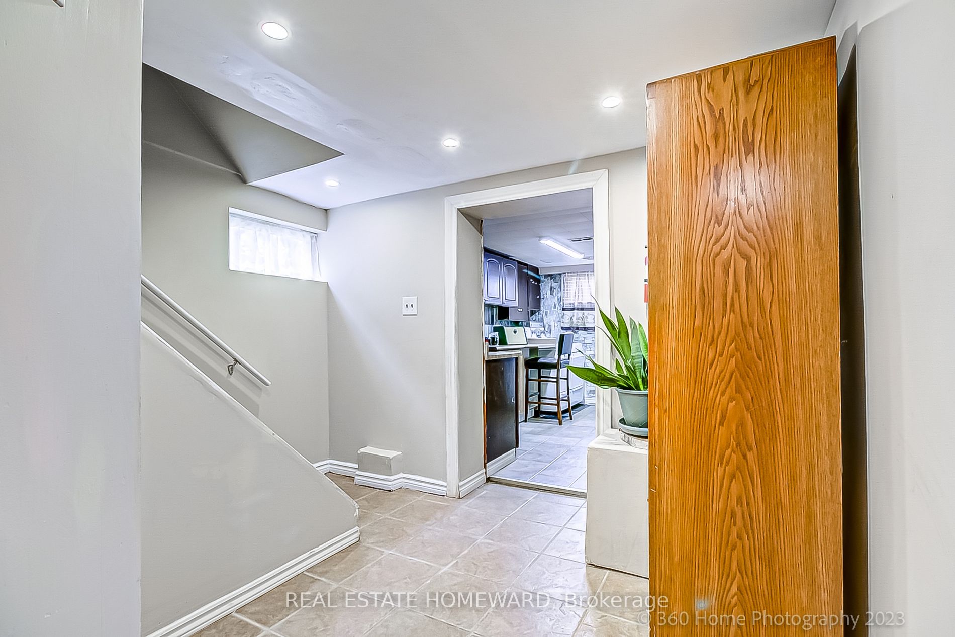 34 Melchior Dr