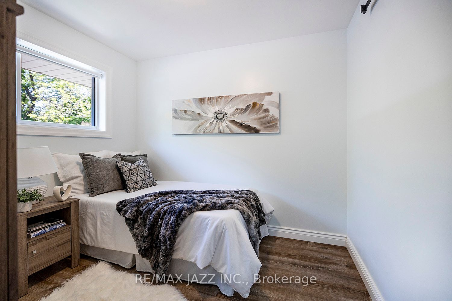 Listing E6049804 - Large Photo # 17