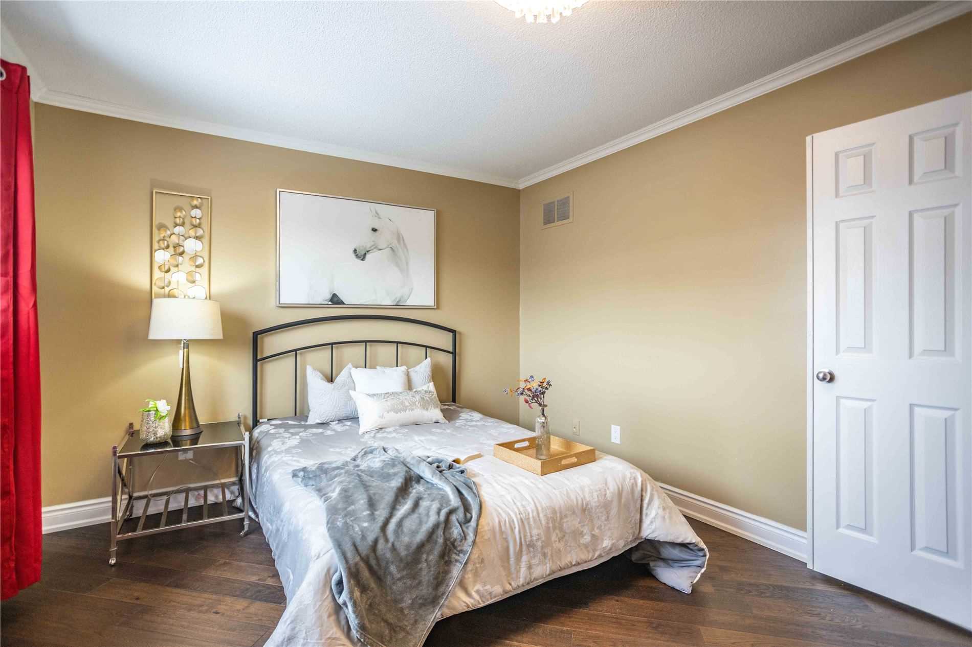 92 Hartrick Place