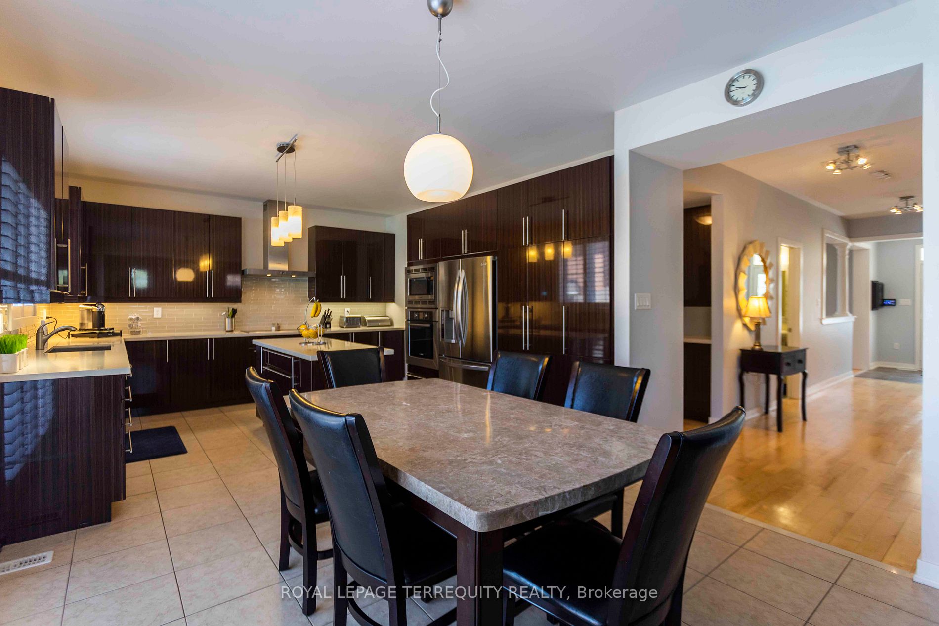 Listing E6050096 - Large Photo # 10
