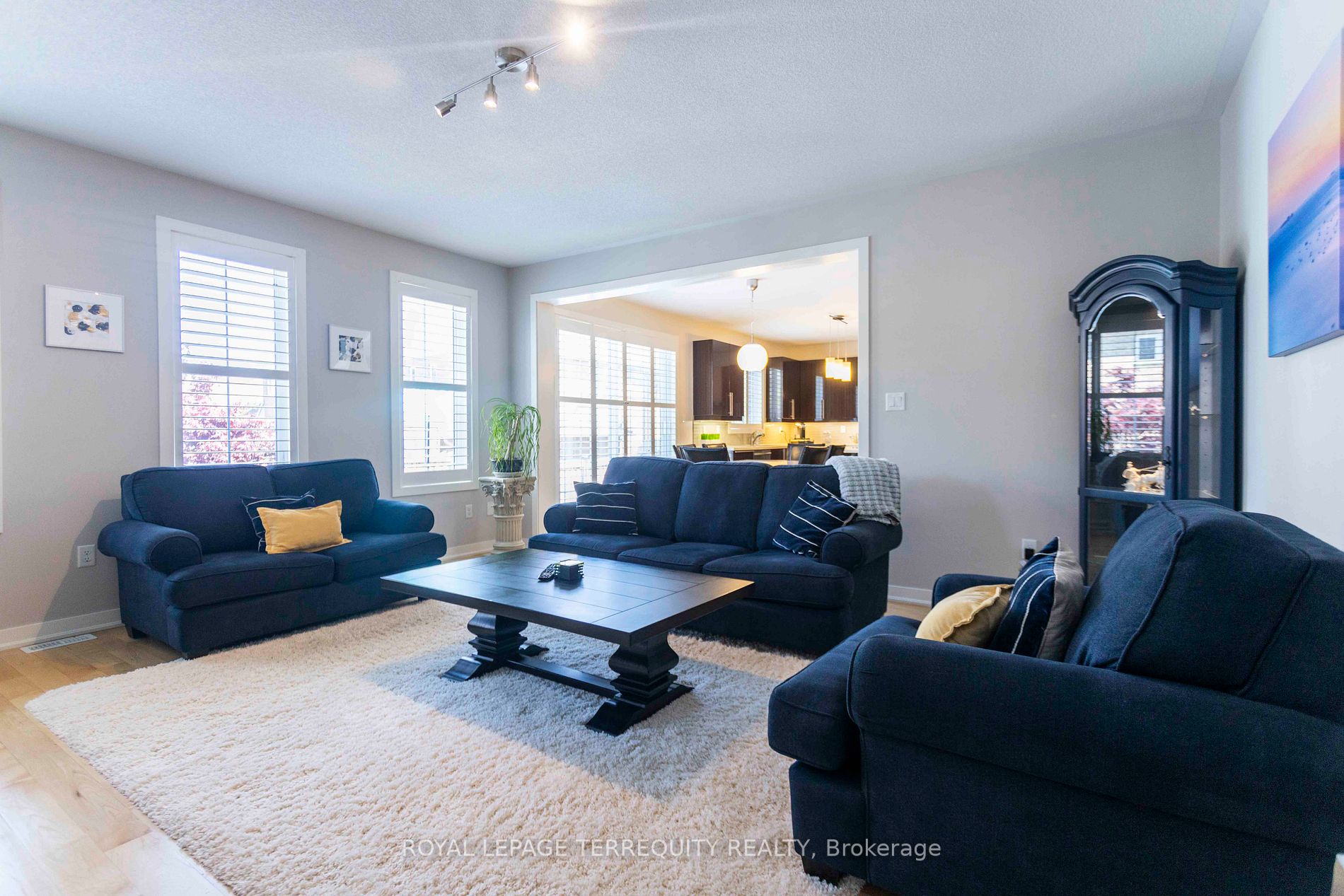 Listing E6050096 - Large Photo # 19