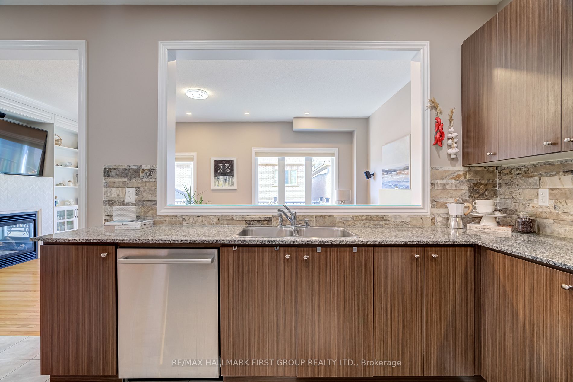 Listing E6050120 - Large Photo # 11