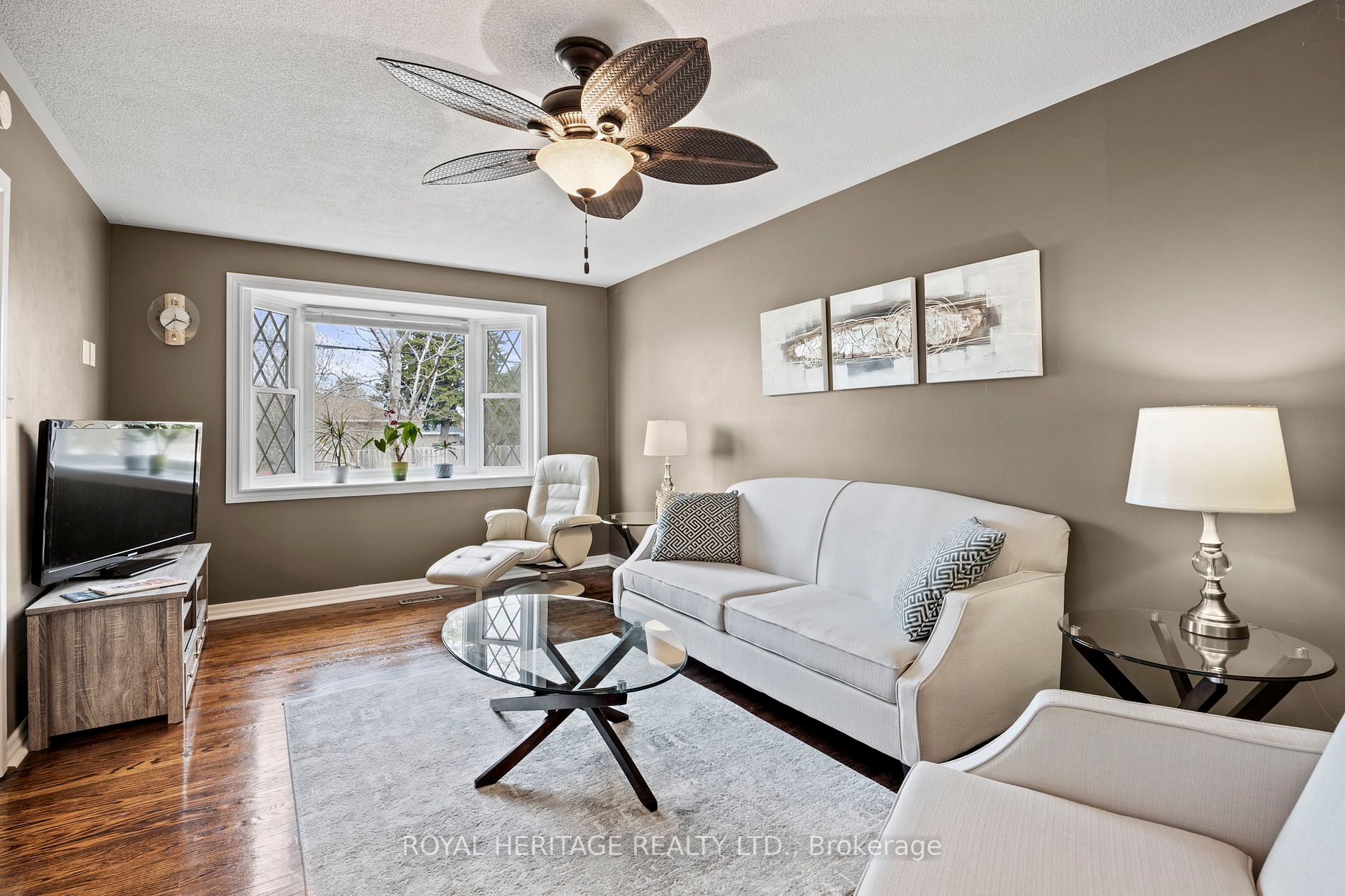 Listing E6050668 - Large Photo # 3