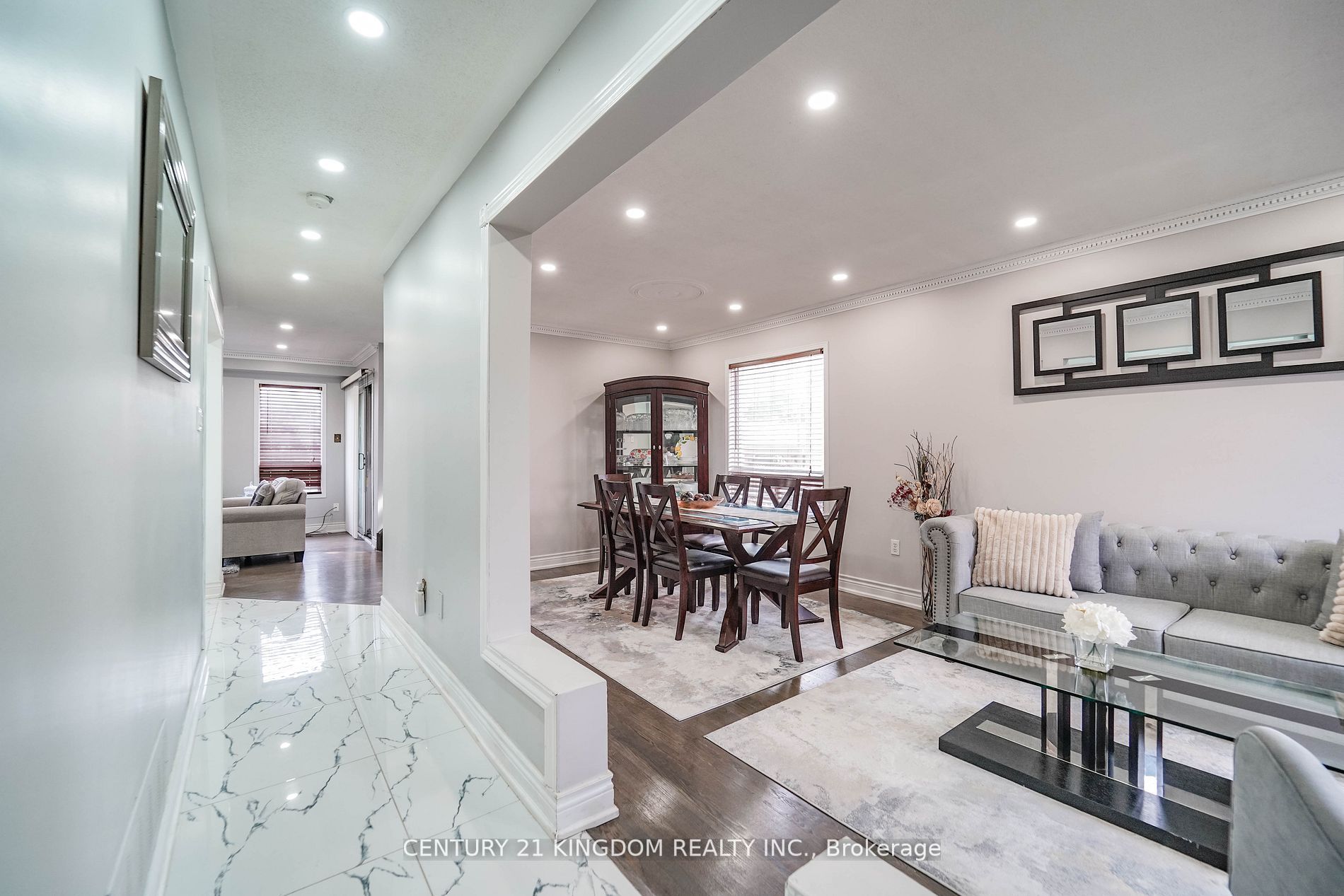 Listing E6051176 - Large Photo # 3