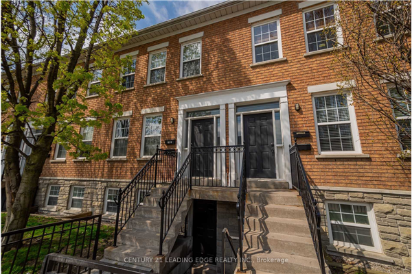 72 Coxwell Ave